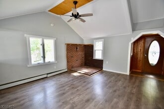 51 Winona Trail in Jefferson, NJ - Building Photo - Building Photo