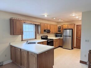 55 Warren St in Taunton, MA - Building Photo - Building Photo