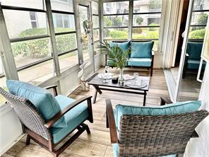 215 Palm Dr-Unit -1 in Naples, FL - Foto de edificio - Building Photo