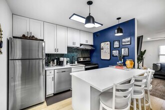 3806 Southridge Dr in Austin, TX - Building Photo - Building Photo
