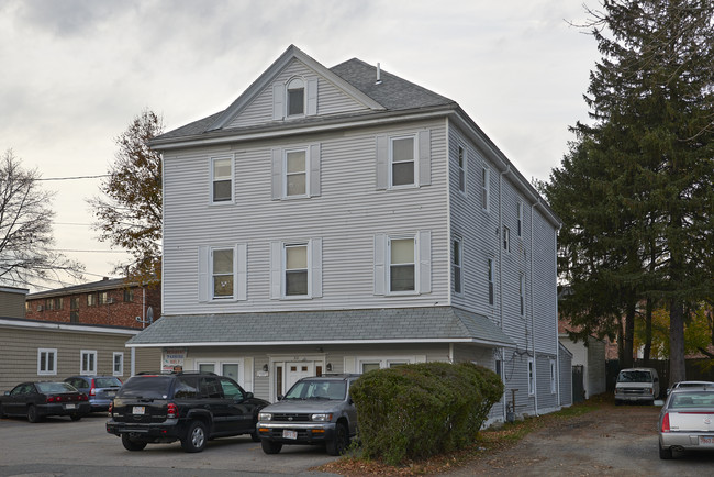 32 E Water St in Rockland, MA - Building Photo - Building Photo