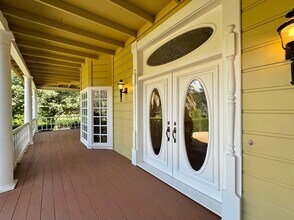 605 Pope St in St Helena, CA - Building Photo - Building Photo