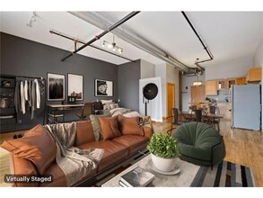 523 Jackson St in St. Paul, MN - Foto de edificio - Building Photo