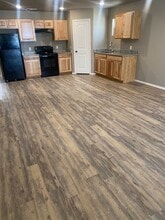 2204 E Main St in Lubbock, TX - Building Photo - Building Photo