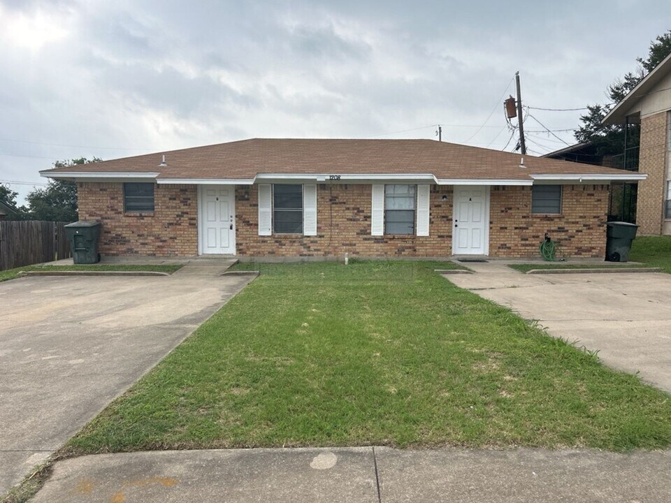 1208 Charisse St in Killeen, TX - Building Photo
