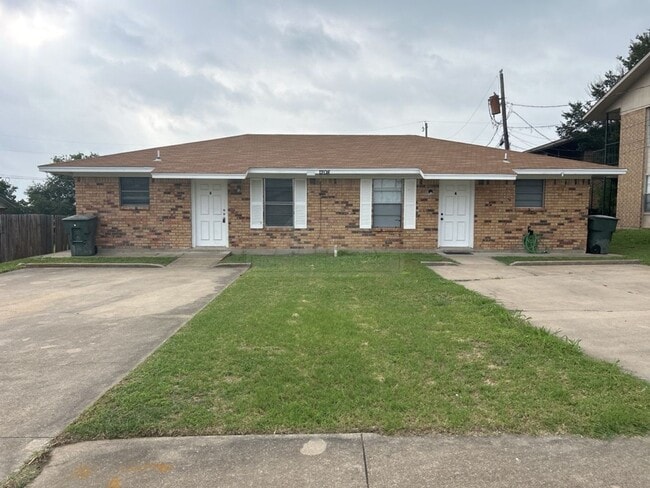 property at 1208 Charisse St
