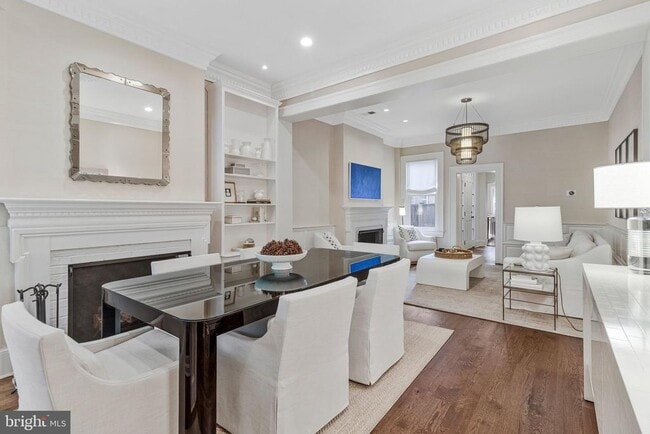 property at 611 G St SE