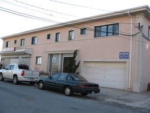 5 New York Ave in Long Beach, NY - Building Photo - Building Photo