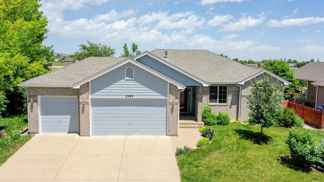 2393 W 46th St in Loveland, CO - Building Photo
