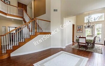 22909 Redwood Ct in Santa Clarita, CA - Building Photo - Building Photo