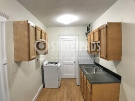 1167 Boylston St in Boston, MA - Building Photo