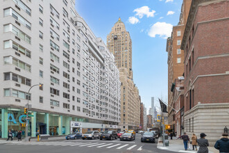 Residences at Carlyle Hotel in New York, NY - Building Photo - Building Photo