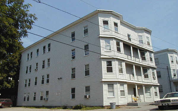 9 Mill St in Beverly, MA - Building Photo