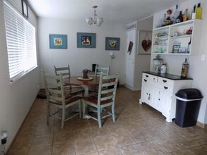 9200 Madison Ave in Fair Oaks, CA - Building Photo - Building Photo