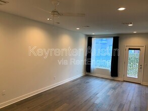 1800 E 4th St in Austin, TX - Building Photo - Building Photo