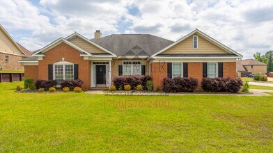 41 Shadow Wood Ln in Smiths Station, AL - Building Photo - Building Photo