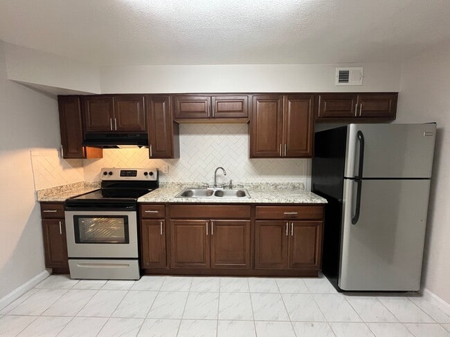 310 S Orleans Ave