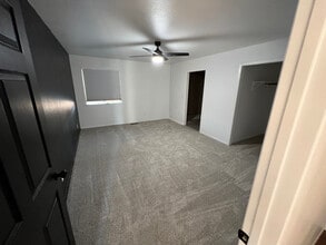 1041 Deena Way in Fallon, NV - Building Photo - Building Photo