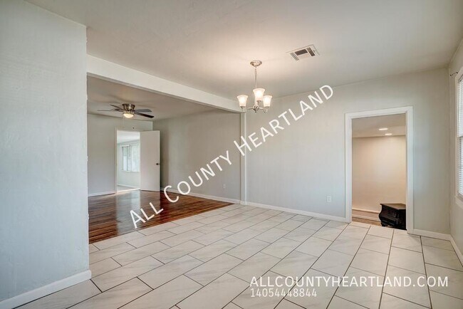 property at 2400 W Britton Rd