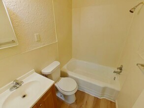 1608 1/2 S Martinson St in Wichita, KS - Building Photo - Building Photo