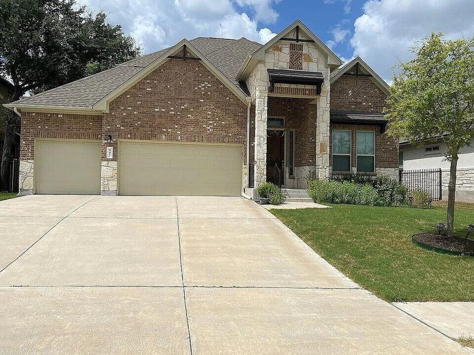 807 Copper Lake Rd in Cedar Park, TX - Building Photo