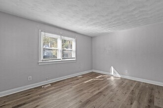 414 San Antonio Blvd in Norfolk, VA - Building Photo - Building Photo