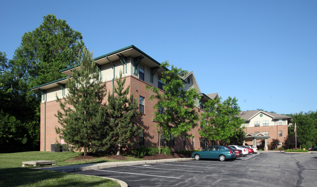 Dunn Road Manor in Florissant, MO - Building Photo