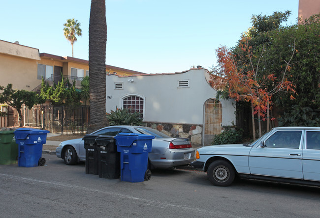 1845 New Hampshire Ave in Los Angeles, CA - Building Photo - Building Photo