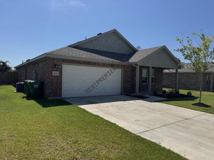 528 Jameson in Springtown, TX - Building Photo