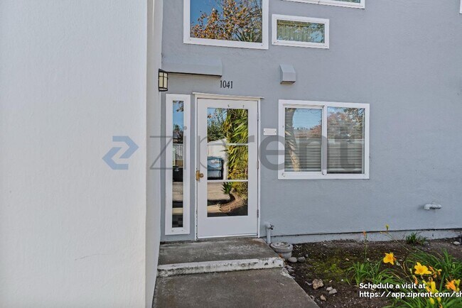 1041 Shell Blvd in Foster City, CA - Building Photo - Building Photo