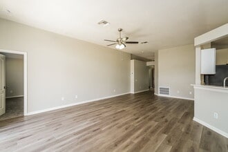 12534 Herons Path Pl in Riverview, FL - Foto de edificio - Building Photo