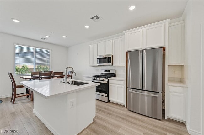 property at 8852 Flora Run Ave