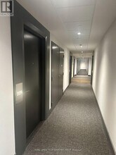 8868 Yonge St in Richmond Hill, ON - Building Photo - Building Photo