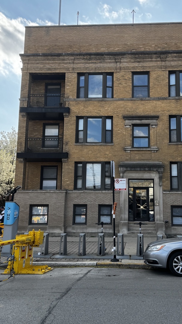 property at 3700 N Sheffield Ave
