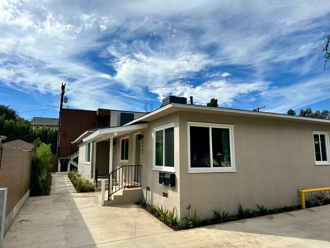 3443 Sherbourne Dr, Unit 3443 in Culver City, CA - Building Photo - Building Photo