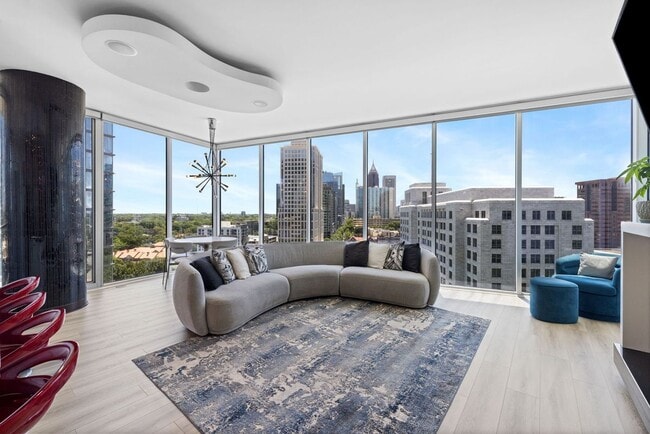 property at 1080 Peachtree St NE