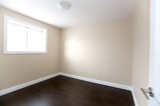 18 Elm Street in Kingston, ON - Building Photo - Building Photo