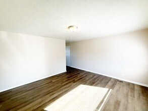 2726 N Routiers Ave in Indianapolis, IN - Building Photo - Building Photo