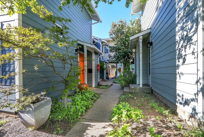 property at 116 17th Ave