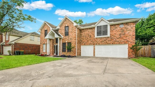 1810 Oakleaf Cir