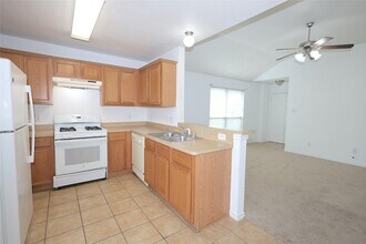 142 Thunder Basin Dr in Richmond, TX - Building Photo - Building Photo