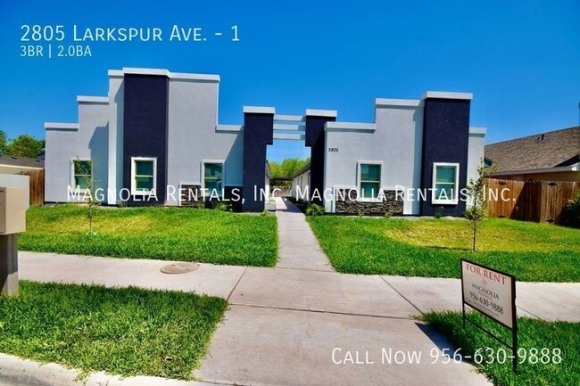 property at 2805 Larkspur Ave