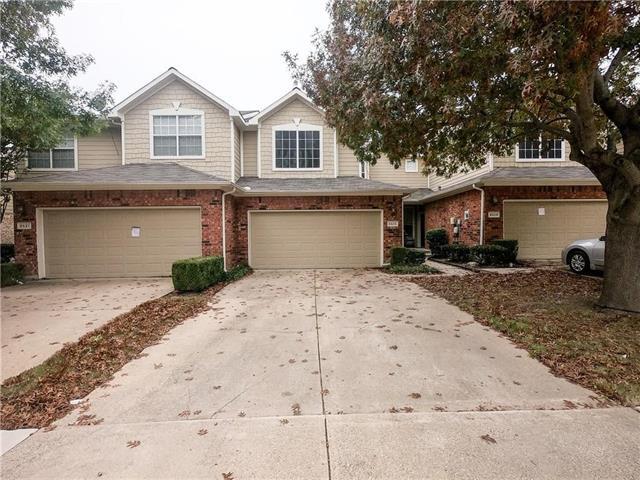 property at 8525 Hunters Trace Ln
