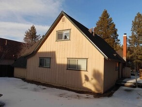 1434 Friant Dr in South Lake Tahoe, CA - Building Photo - Building Photo