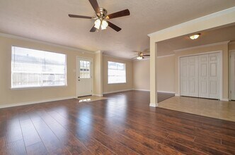 15327 Falmouth Ave in Houston, TX - Building Photo - Building Photo