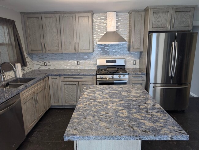 5895 Wadsworth Blvd in Arvada, CO - Building Photo - Building Photo