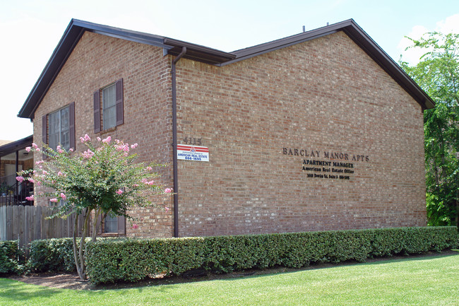 Barclay Manor in Beaumont, TX - Building Photo - Building Photo