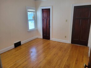 3716 N 17th St in Milwaukee, WI - Building Photo - Building Photo