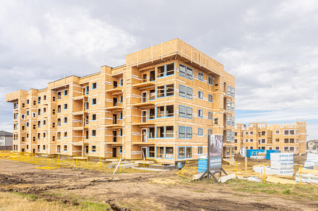 Uplands at Riverview in Edmonton, AB - Building Photo - Building Photo