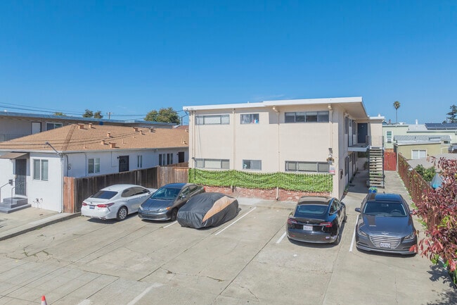 1433 Dwight Way in Berkeley, CA - Foto de edificio - Building Photo